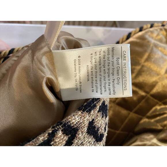 Villa Bacci Leopard Cheetah Animal Print Gold Black Luxury Christmas Stocking - Picture 11 of 11